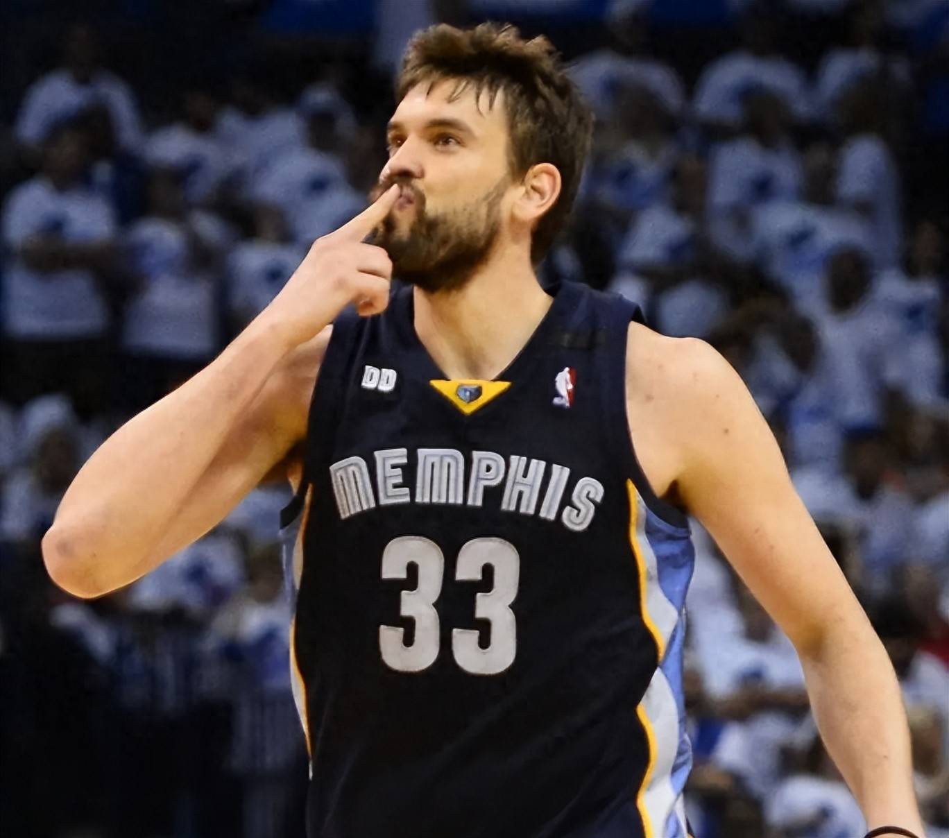 米兰体育：NBA球星自传：讲述加索尔的篮球人生的简单介绍