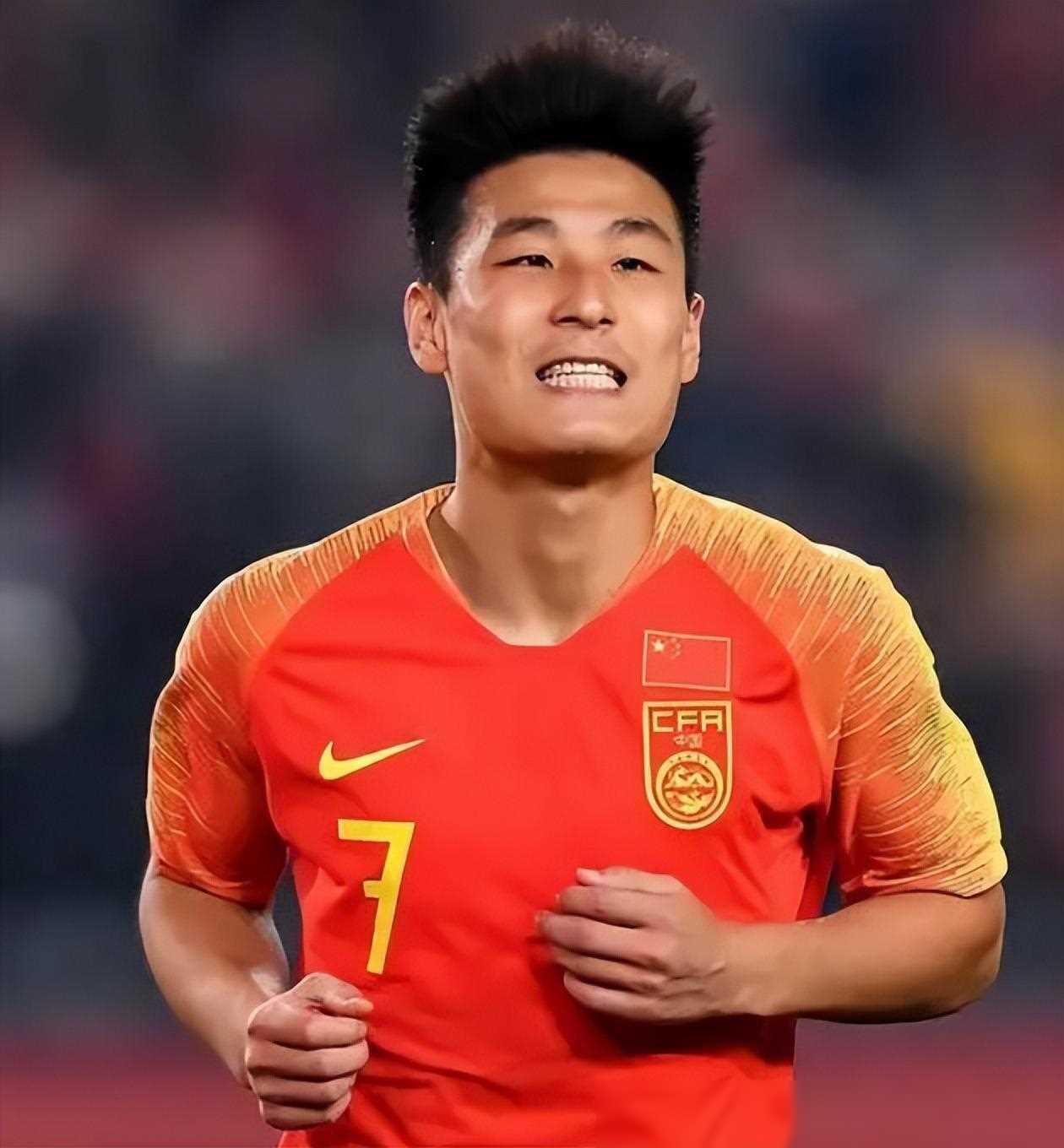 包含米兰体育:武磊接受采访：谈留洋经历，展望未来发展的词条