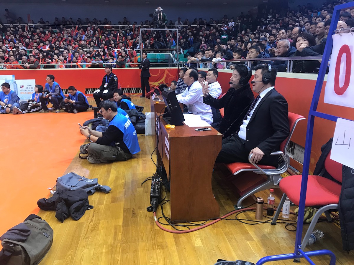 米兰体育:老将郜林转型解说“语出惊人”，球迷：这解说比比赛还精彩！的简单介绍