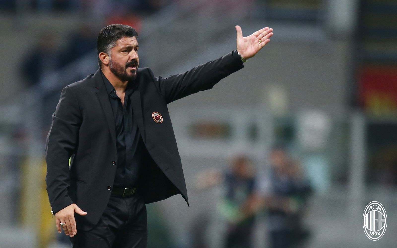 米兰体育：德甲菲尔特的重建之路充满挑战