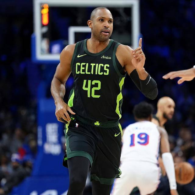 包含米兰体育：勇士队战术调整：科尔计划增加快速轮转防守战术的词条