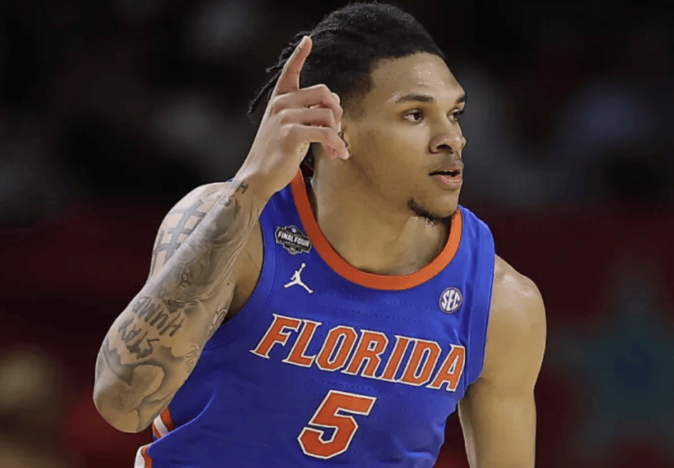 米兰体育：CBA球员：高薪背后，压力与责任，如何平衡？的简单介绍