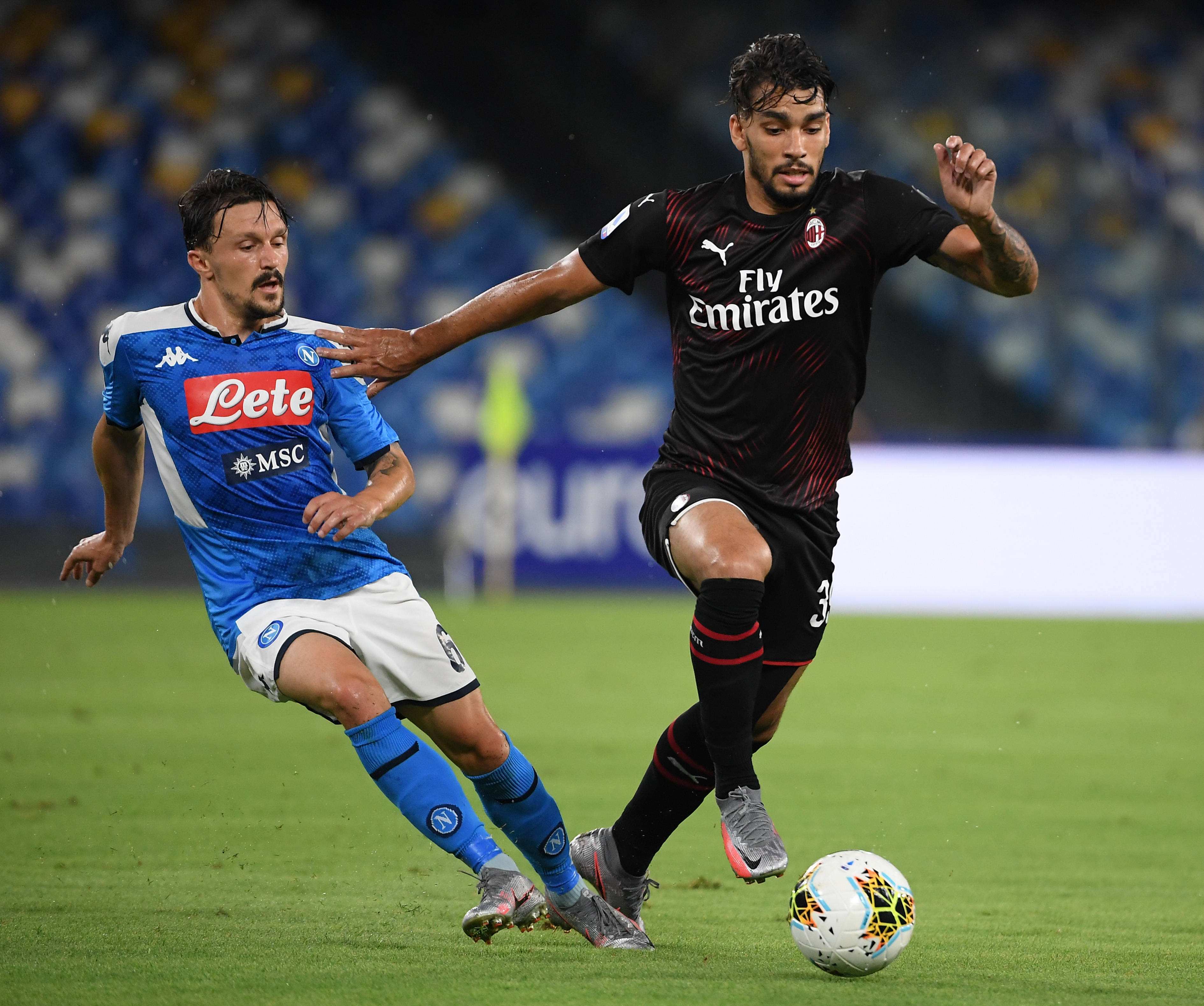 米兰体育：西甲拉斯帕尔马斯的进攻火力与战术调整的简单介绍